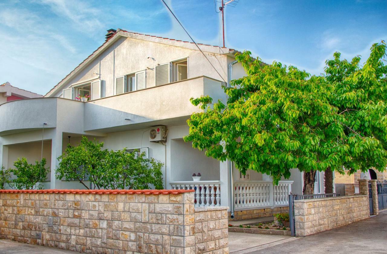 Apartment Ante & Ivanka Vodice Exterior foto